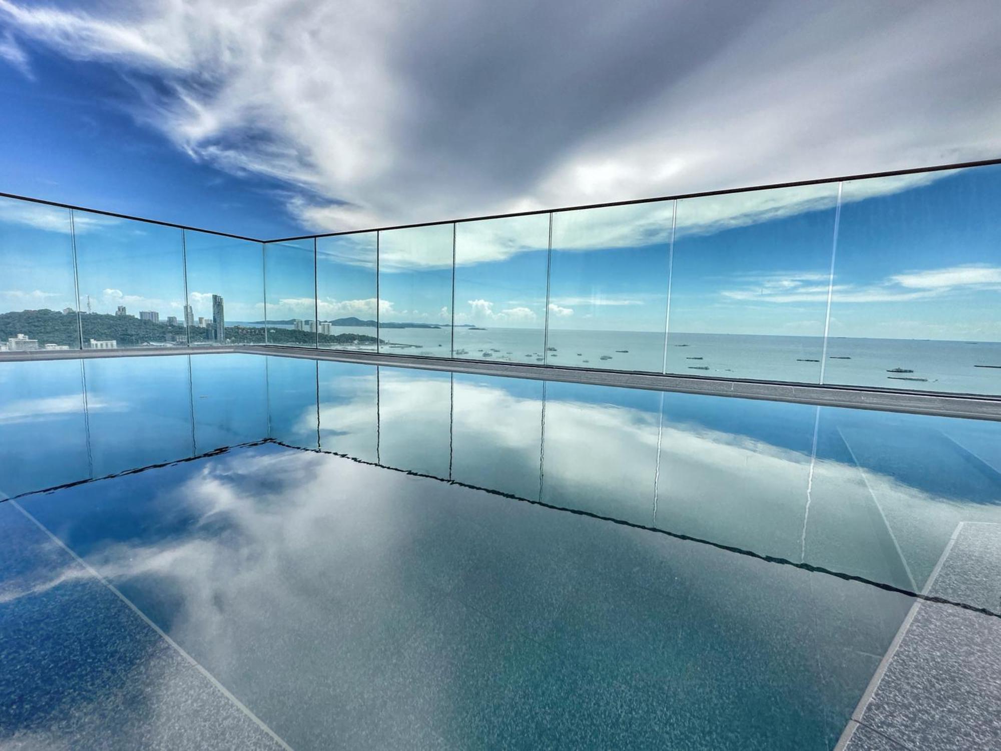The Edge Central 파타야 외부 사진